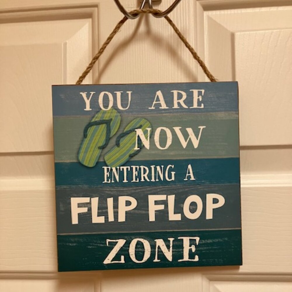 wood  flip flop sign